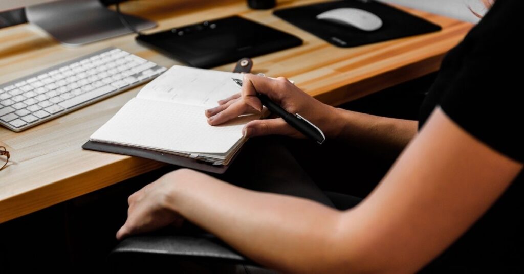 Quanto ganha um Designer UX