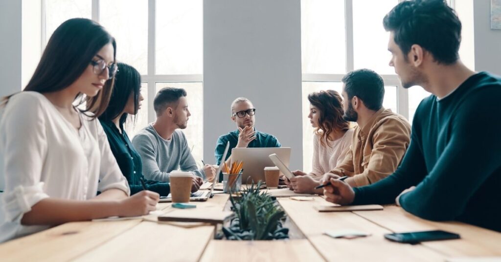 Como funciona a  reunião de retrospectiva