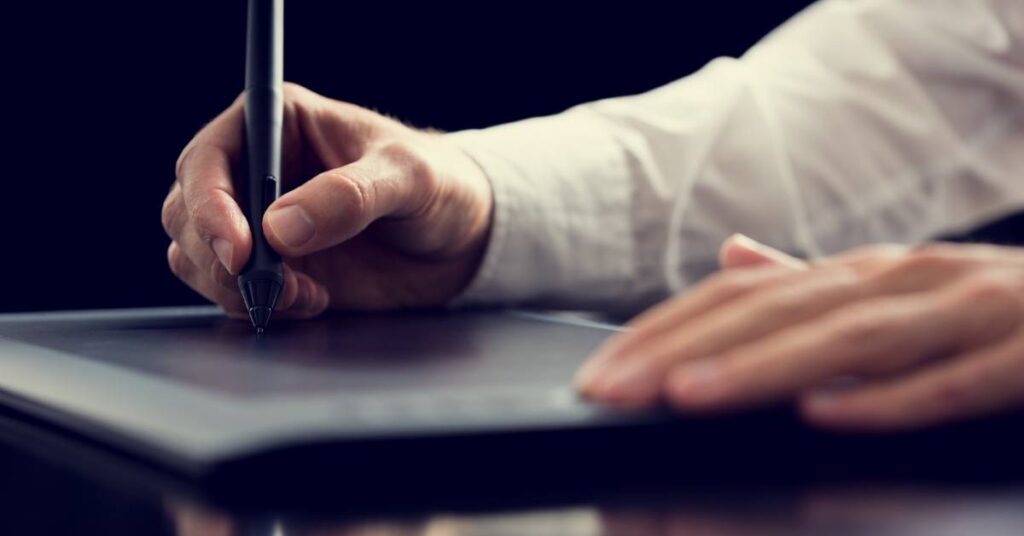 Em quais áreas o designer gráfico pode atuar?